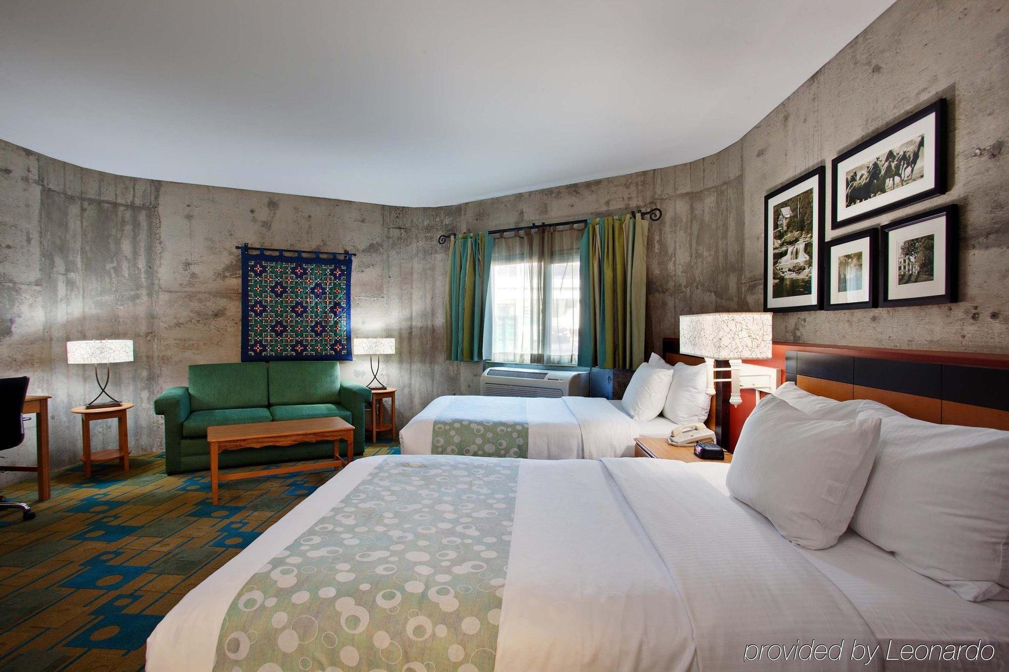 Hyatt Regency 4*